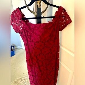 Lace knee length burgundy dress from New York & Co with tags !!